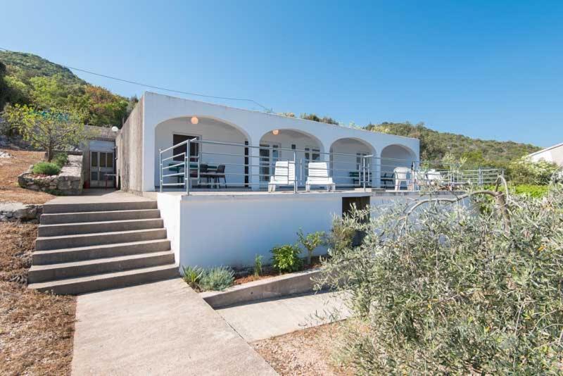 Apartmani Dubravko Putnikovic Экстерьер фото